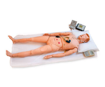 MANIQUÍ DE ENFERMERÍA AVANZADO