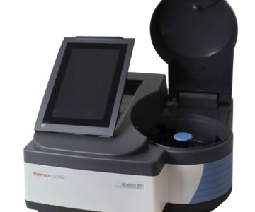 Espectrofotómetro UV/Visible Genesys 150