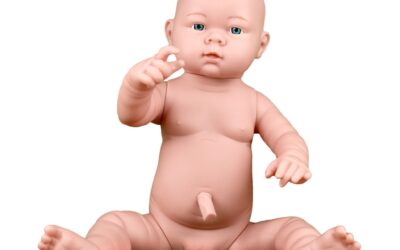 Bebé femenino para entrenamiento con cordón umbilical