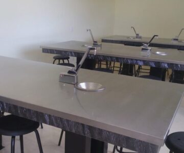 MUEBLES PARA LABORATORIO